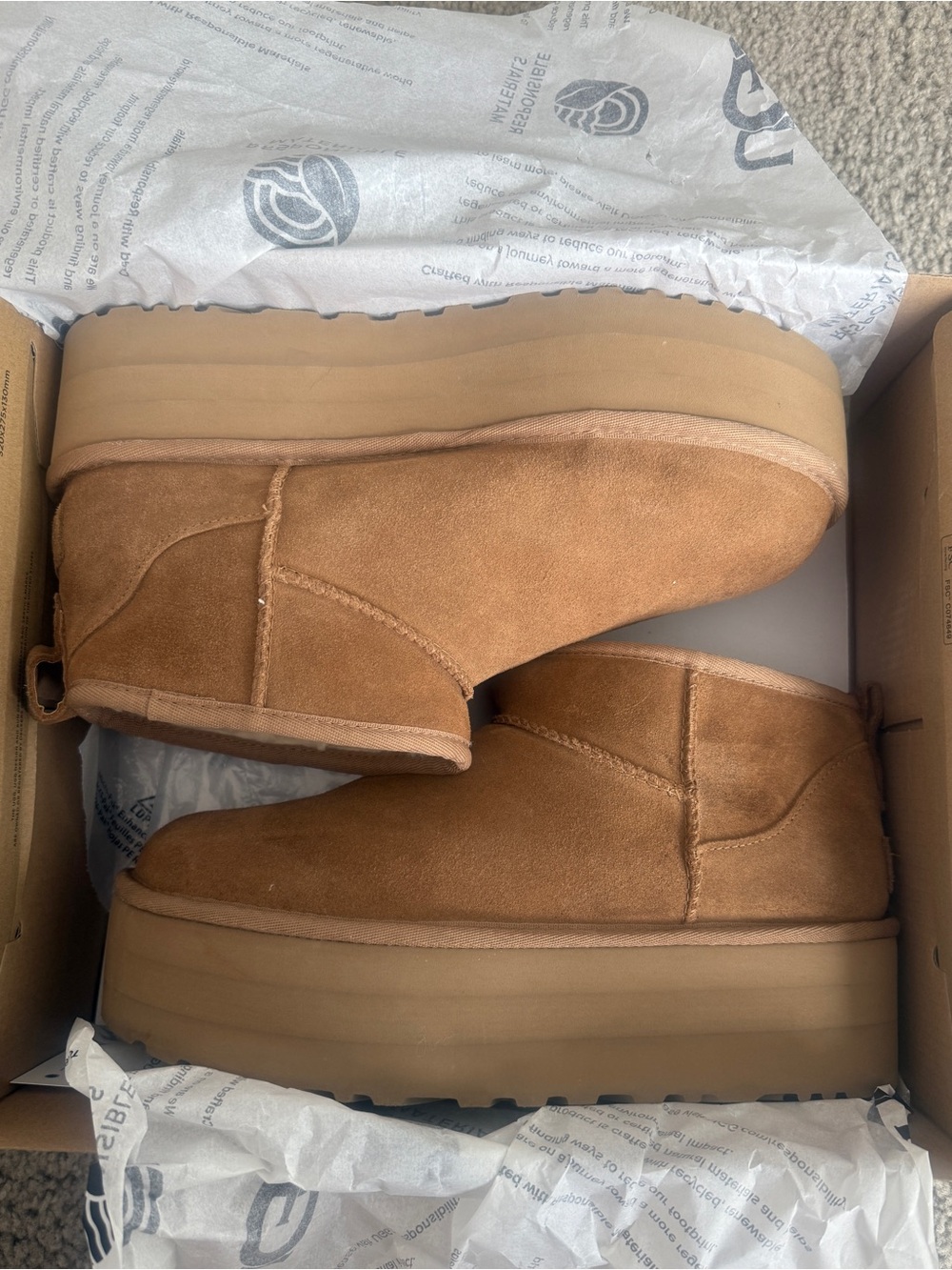 UGG Women’s Classic Ultra Mini Platform